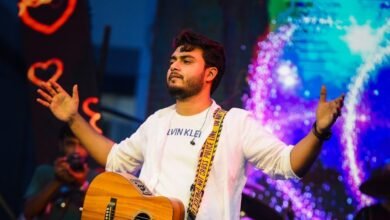 Khola Hawa Lyrics
