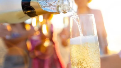 Sparkling Elegance of Fine Bubbles